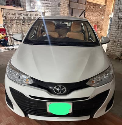 Toyota colora