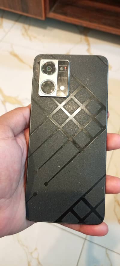 OPPO F21 Pro