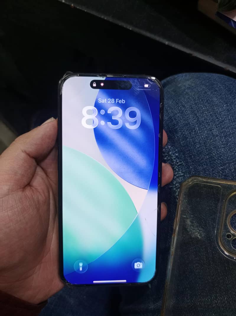 iphone 15 pro 2