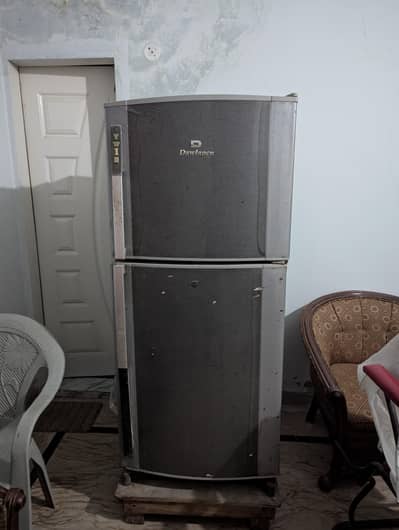 dowlance fridge for sell running condition