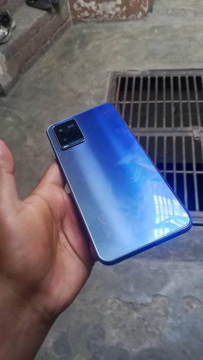 vivo y21 4+64 GB