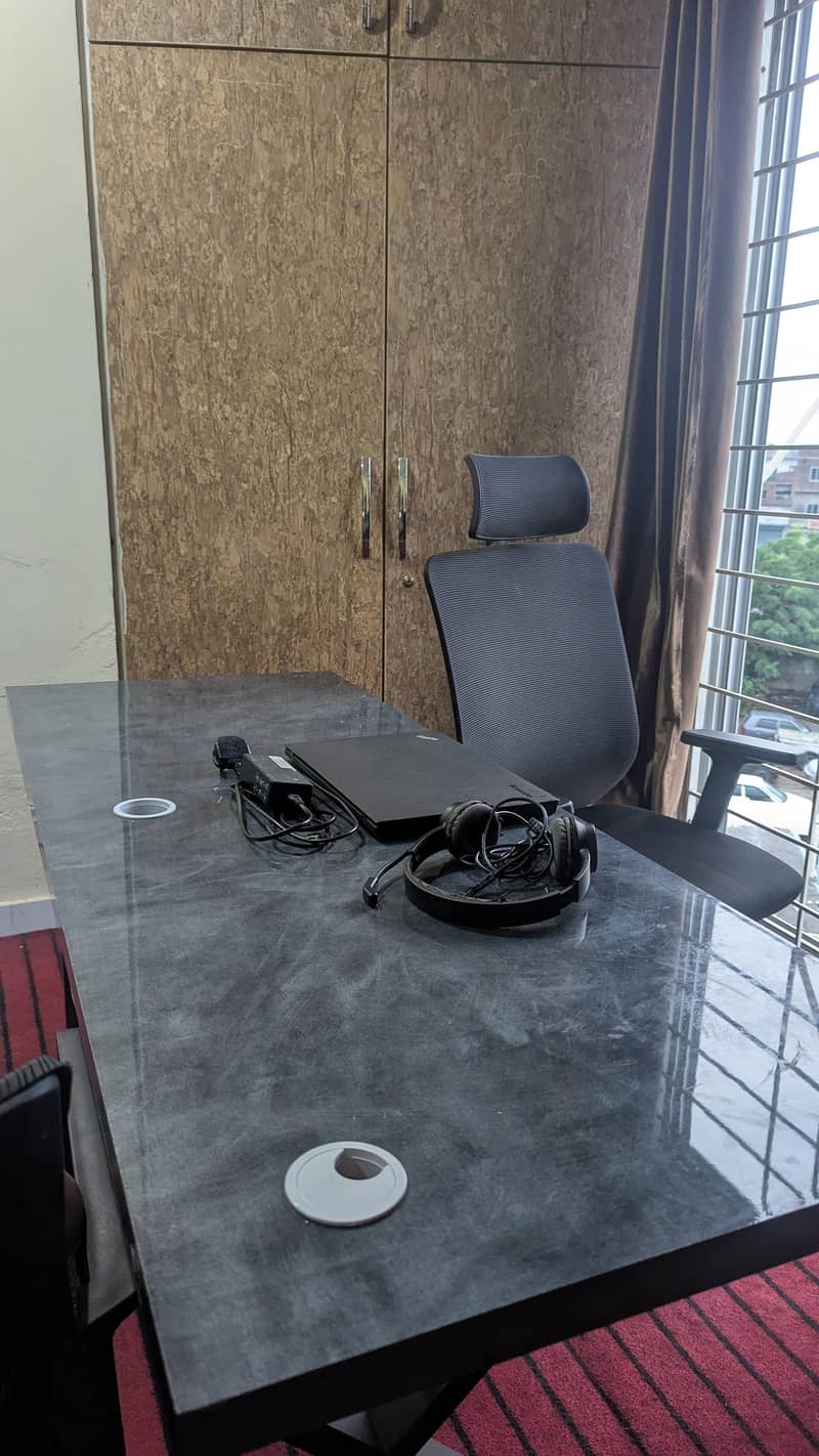 Office table 1