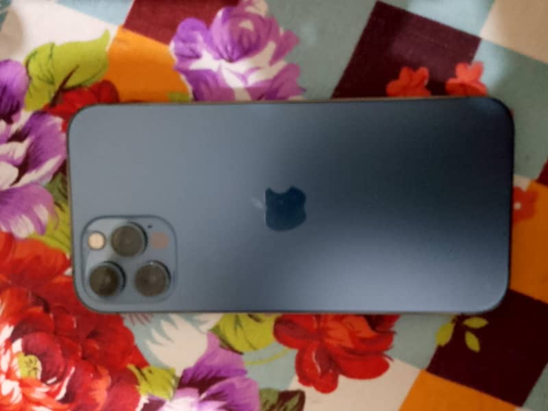 iphone 12 pro 3