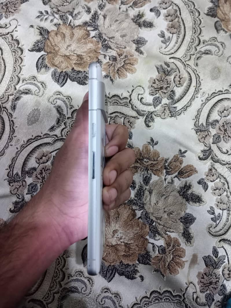 Google pixel 7 2