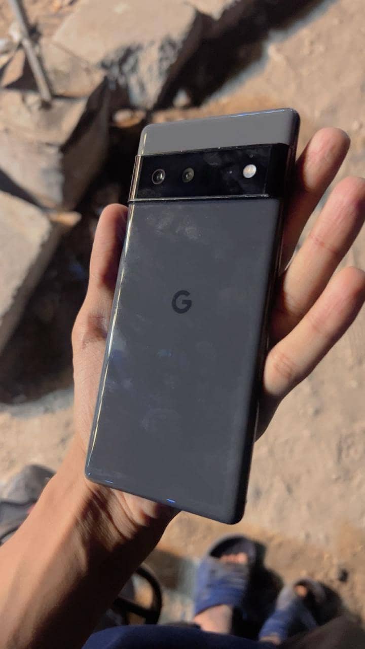 Google Pixel 6 Pro 2