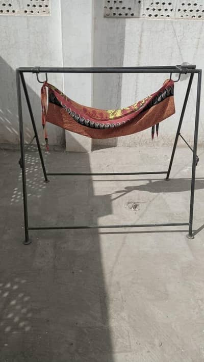 Kids Jhoola with Metal Stand - Excellent Condition |