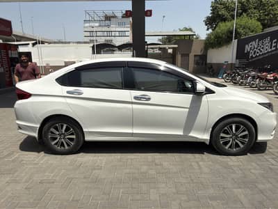 Honda city 1.5 aspire with cvt transmission
