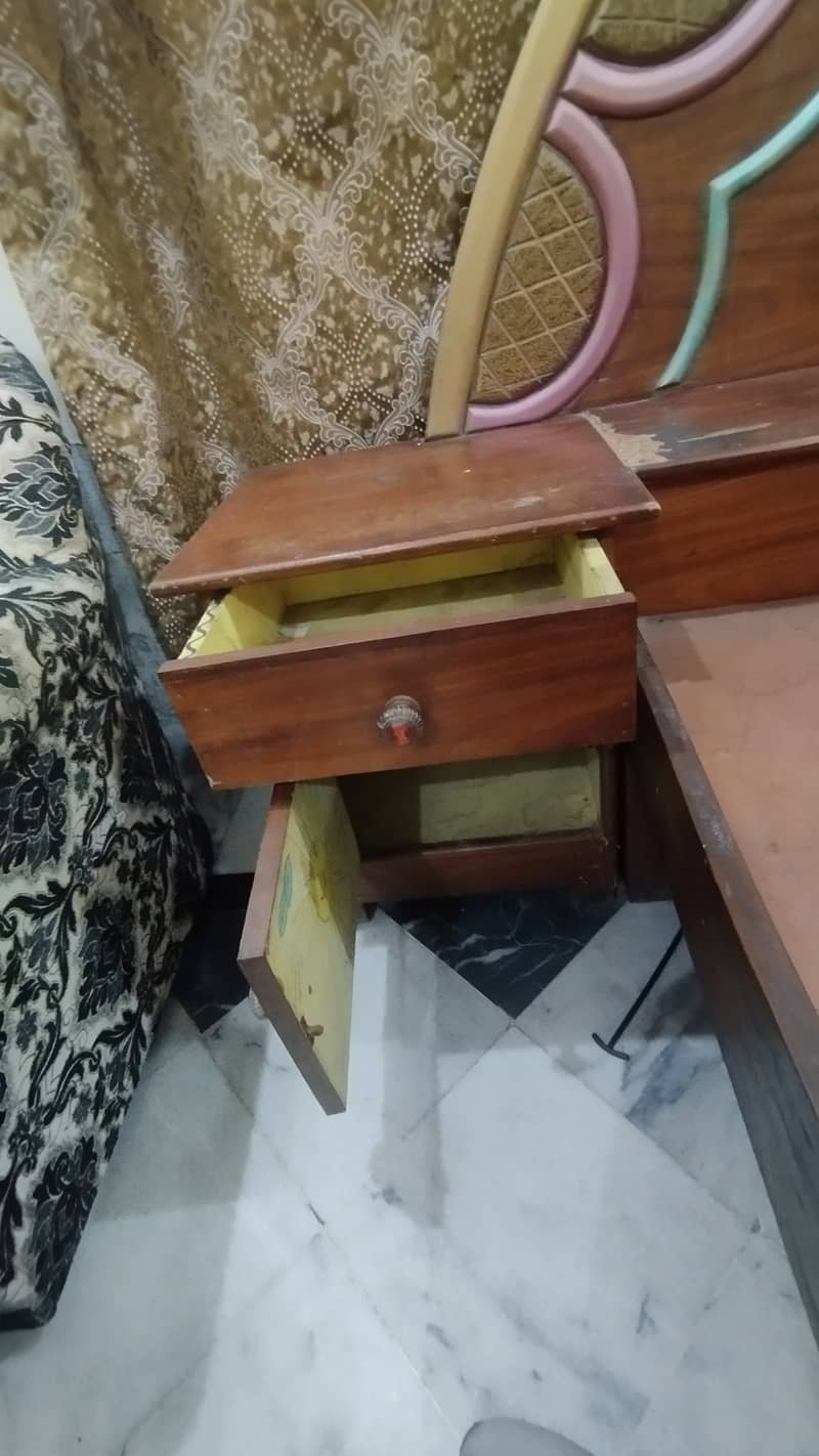 Used Double bed 2
