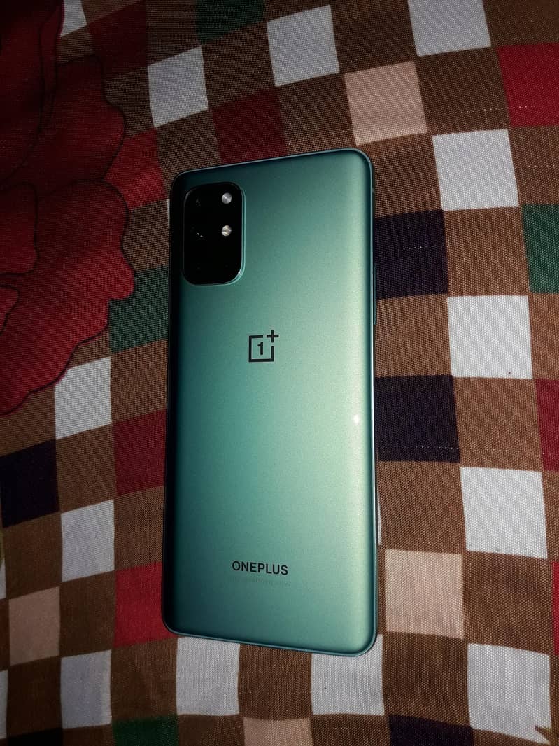 one  plus8t 0