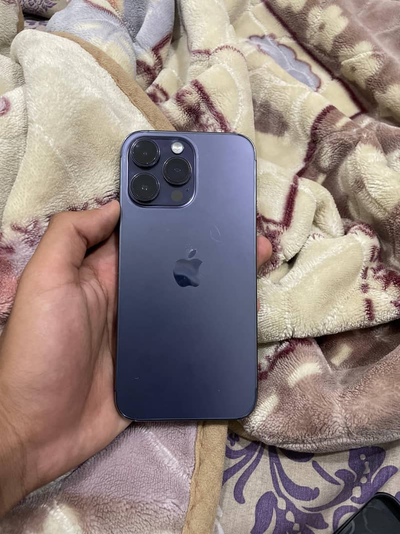 Iphone 14 pro max 1
