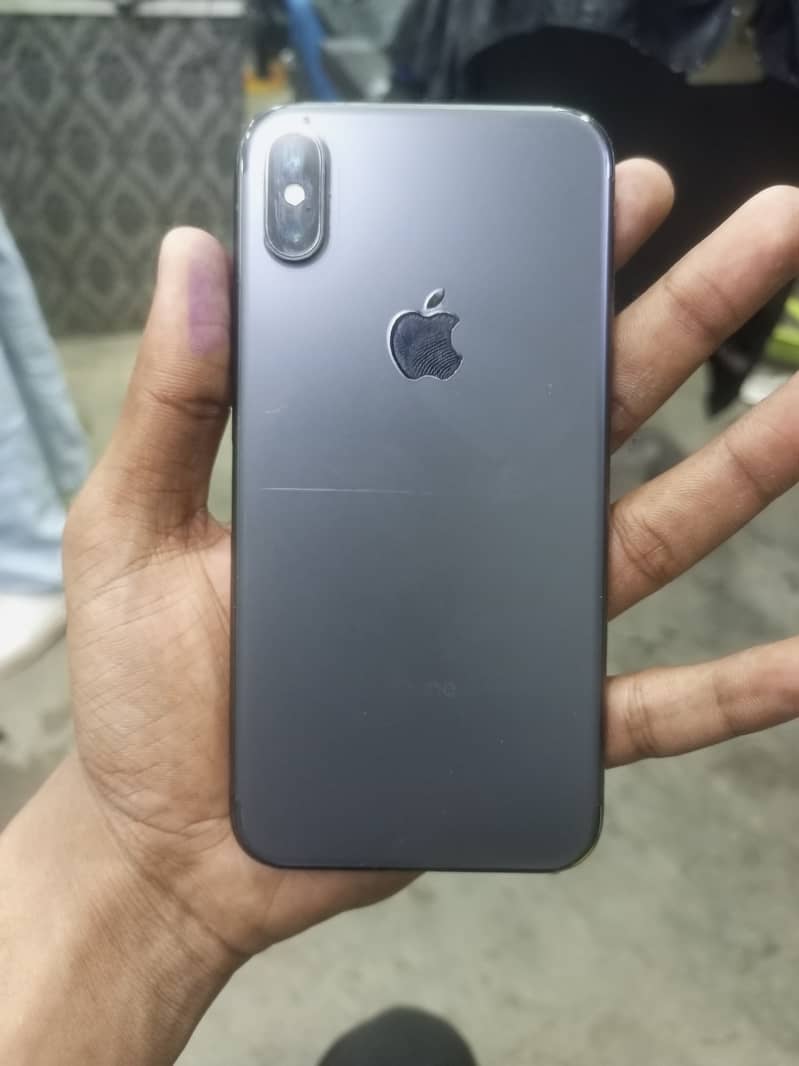 iPhone X 1