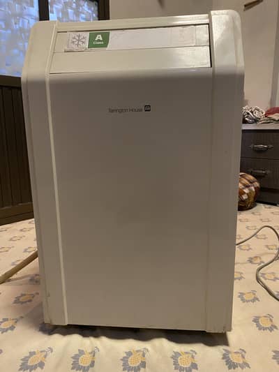 Portable 0.75 ton ac just like brand new