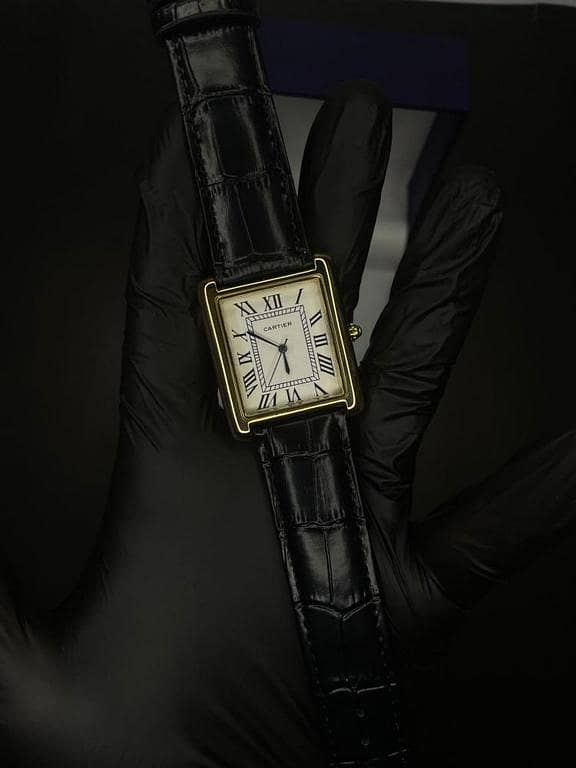 Luxury Rectangular Tank Watch for Men - Stylish Leather Strap Quartz Wristwatch - Classic Roman Dial Casual & Business Fashion Watch - Universe Point Edition
