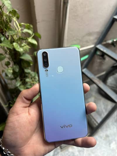 vivo y17 8gb/256gb