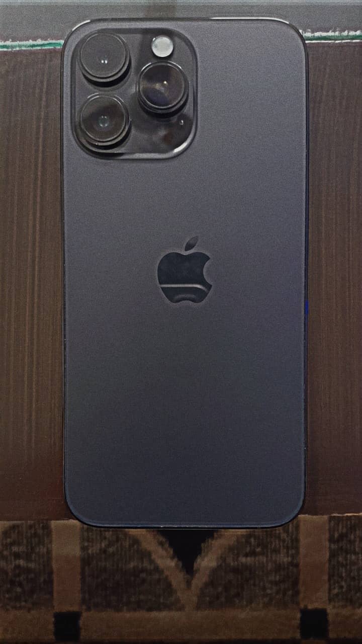 Apple iPhone 14 Pro Max 0