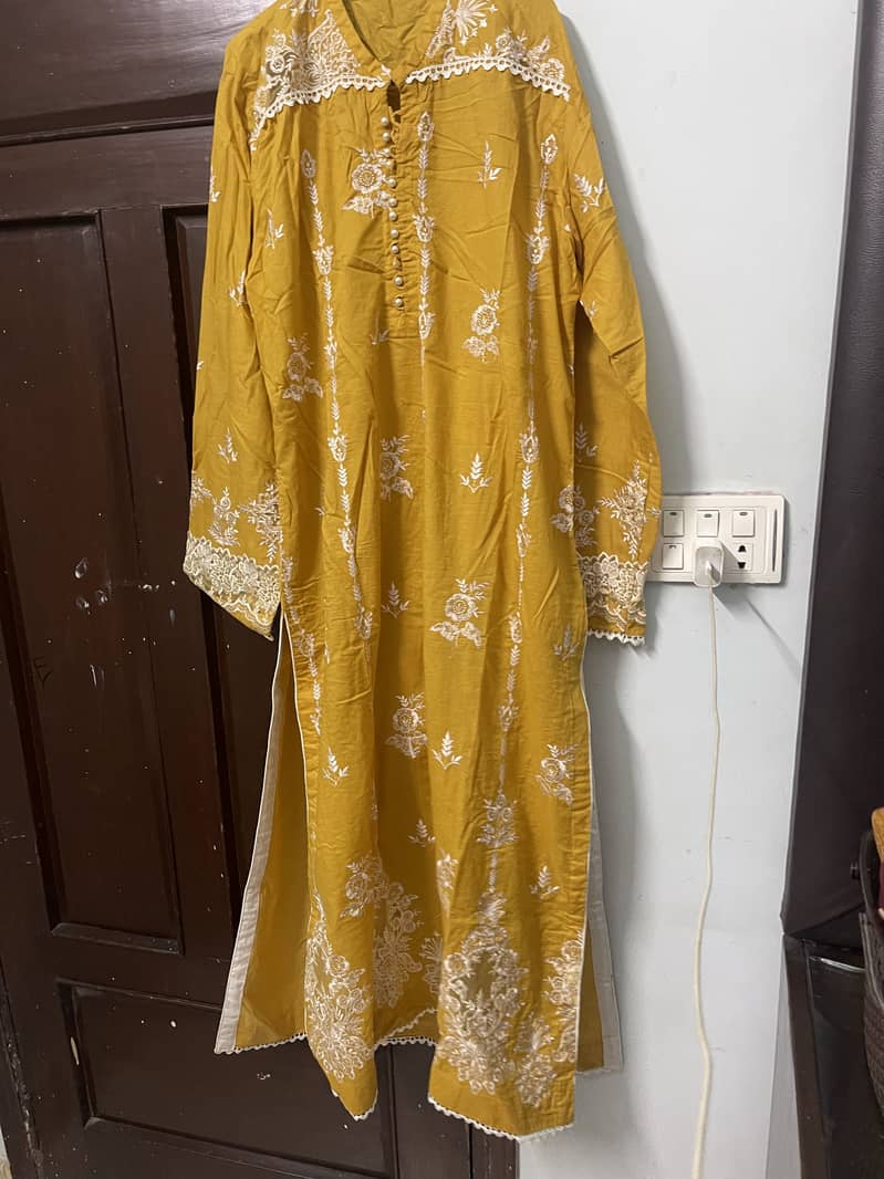 Clearing wardrobe condition 10/10 12