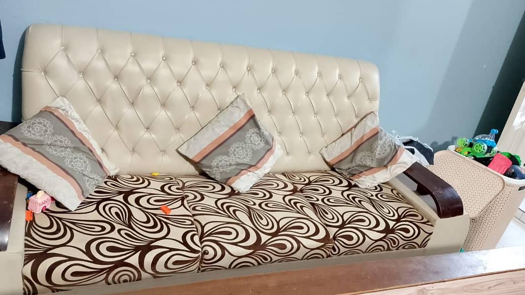 3 seats sofa 3