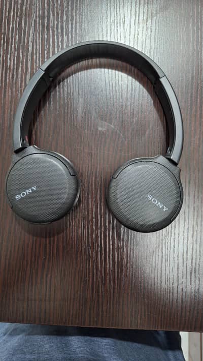 Sony WH-CH510 headphones perfect condition
