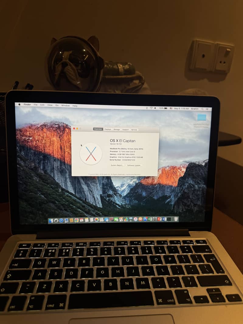 Mac Book Pro 2015 Model 1