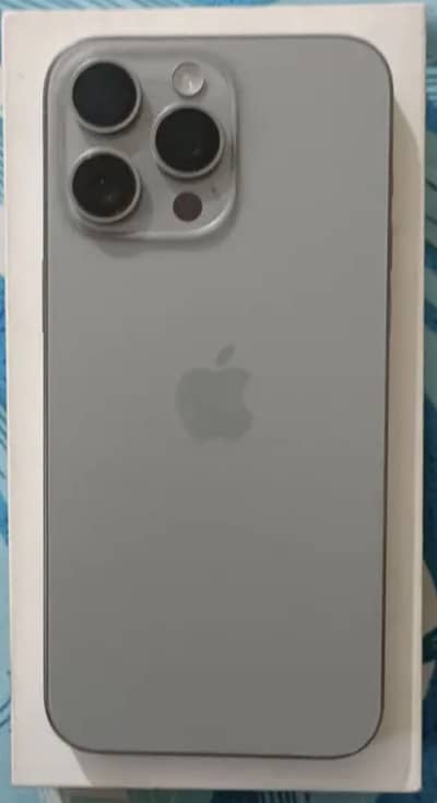 Iphone 15 pro max 256gb pta approved