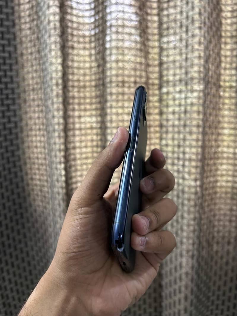 11 pro max 6