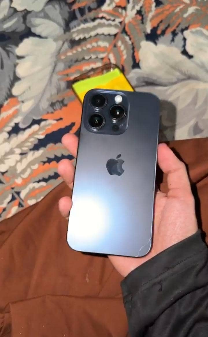 iPhone 14 pro 1