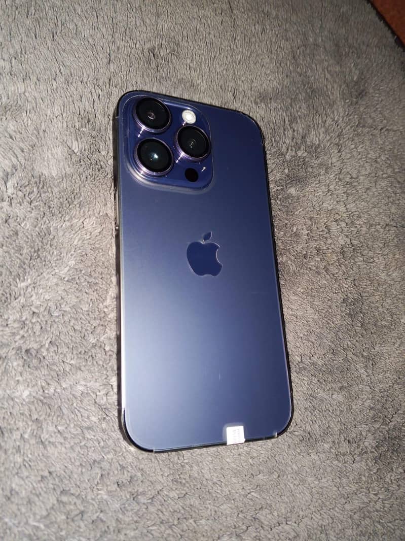iPhone 14 pro 2