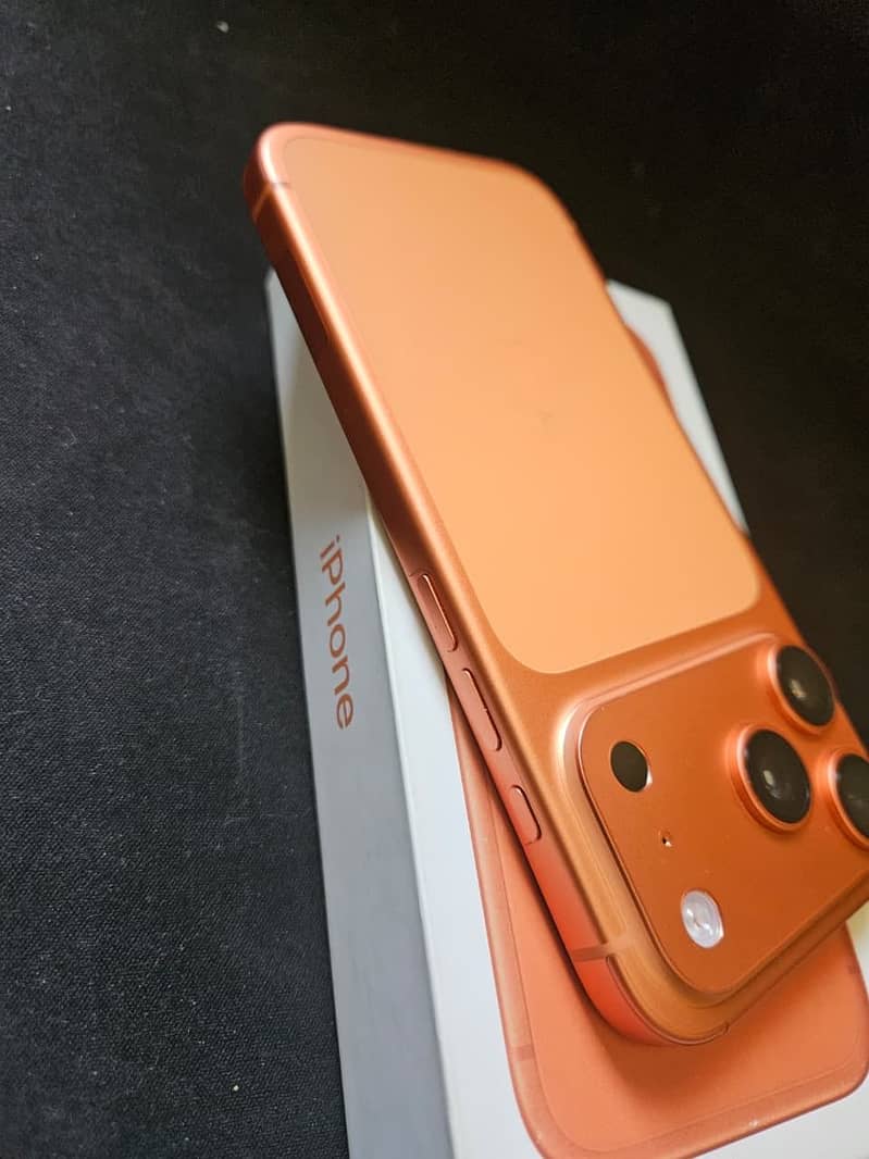 iPhone 17 pro jv 1