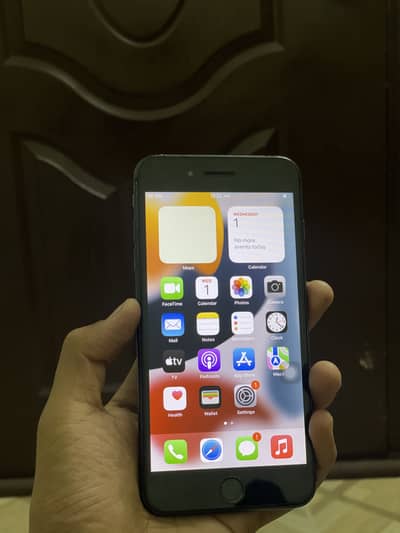 Iphone 7 plus pta approved 32 gb
