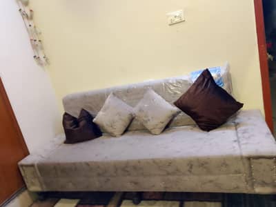 sofa combed