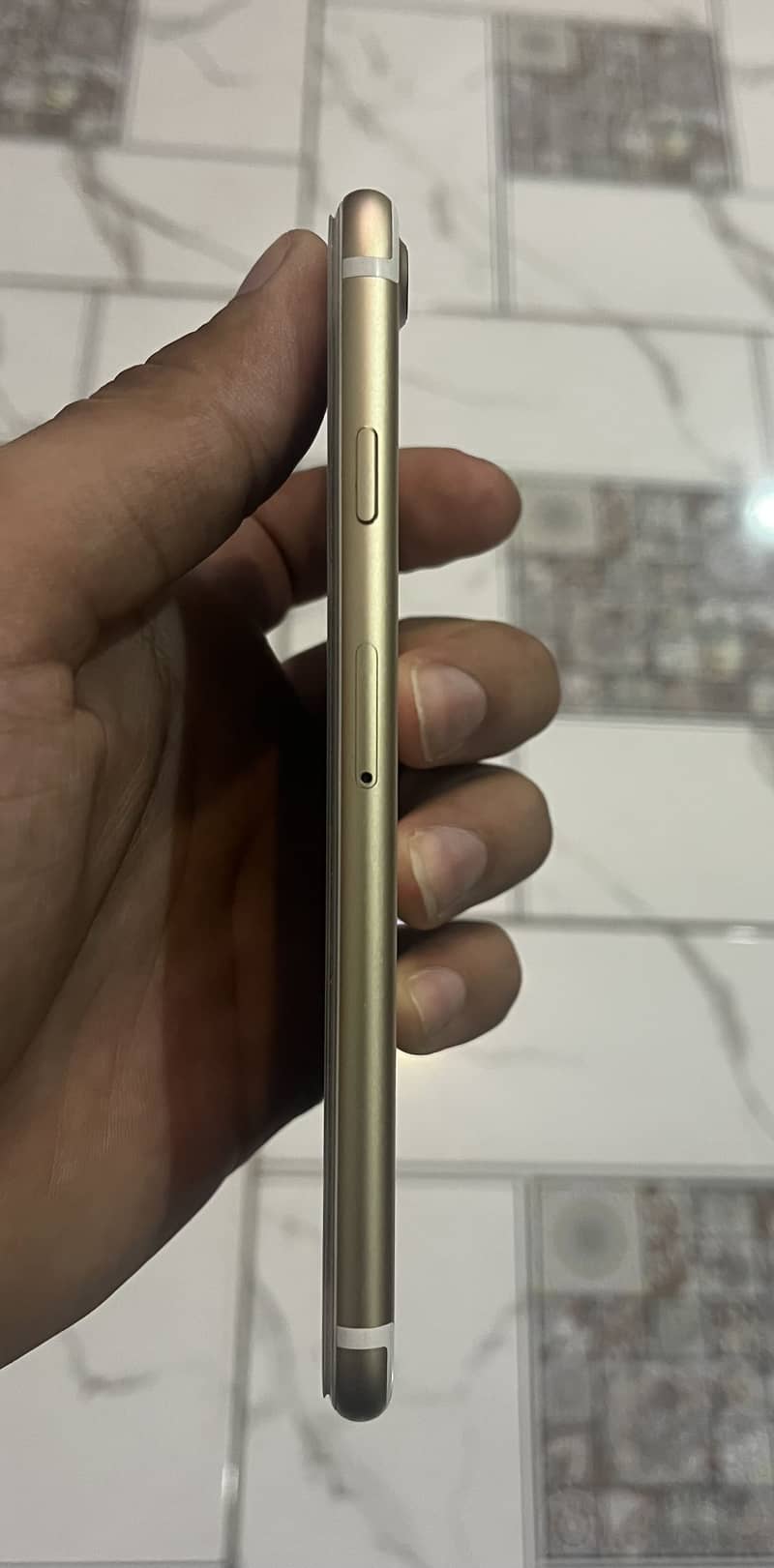 iPhone 7 3