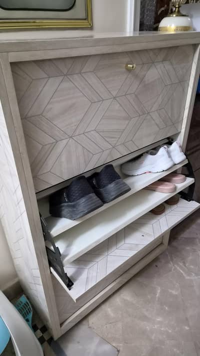 IKEA inspired shoe rack