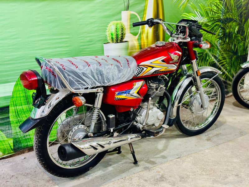 2024/25 model 125 3