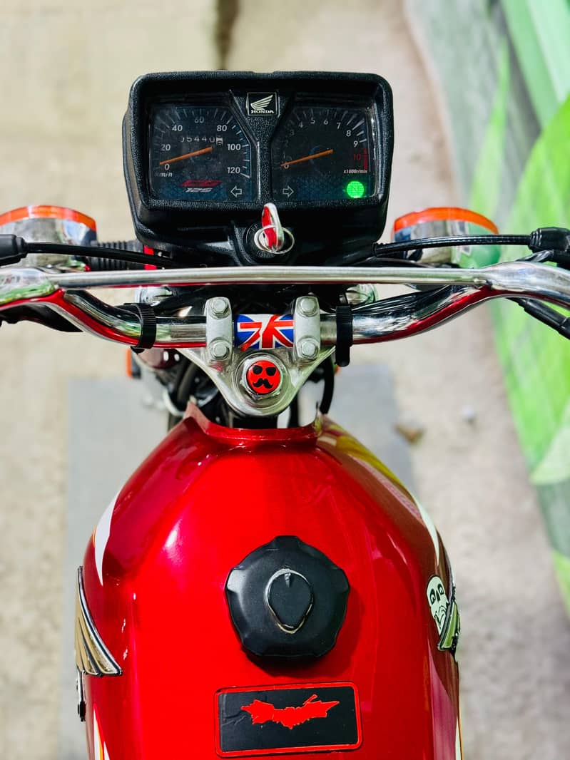 2024/25 model 125 6