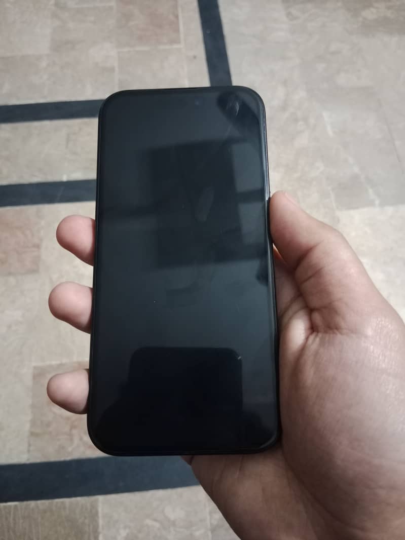 iPhone 15 pro JV 1