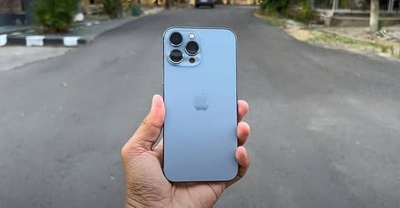 Iphon 13 pro max ( non PTA)