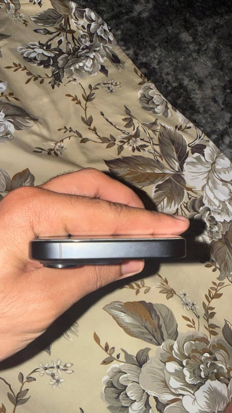 Iphone 15 Pro 7