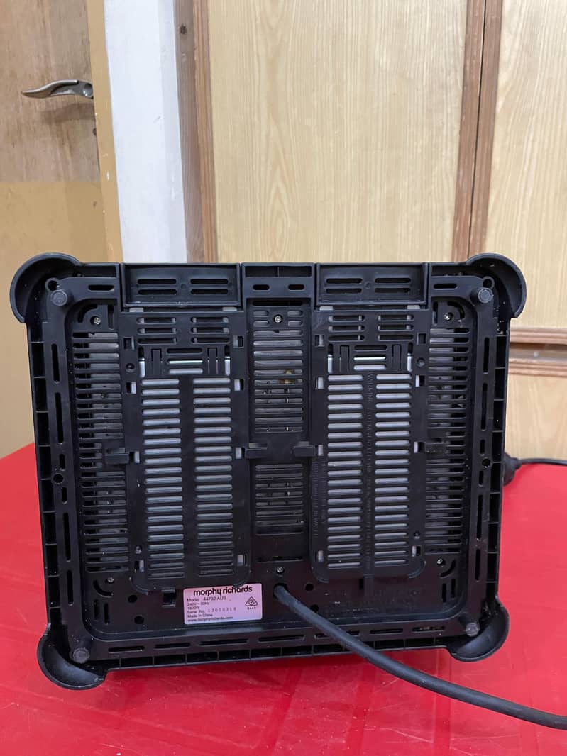 Morphy Richards 4'Slice Toaster 3