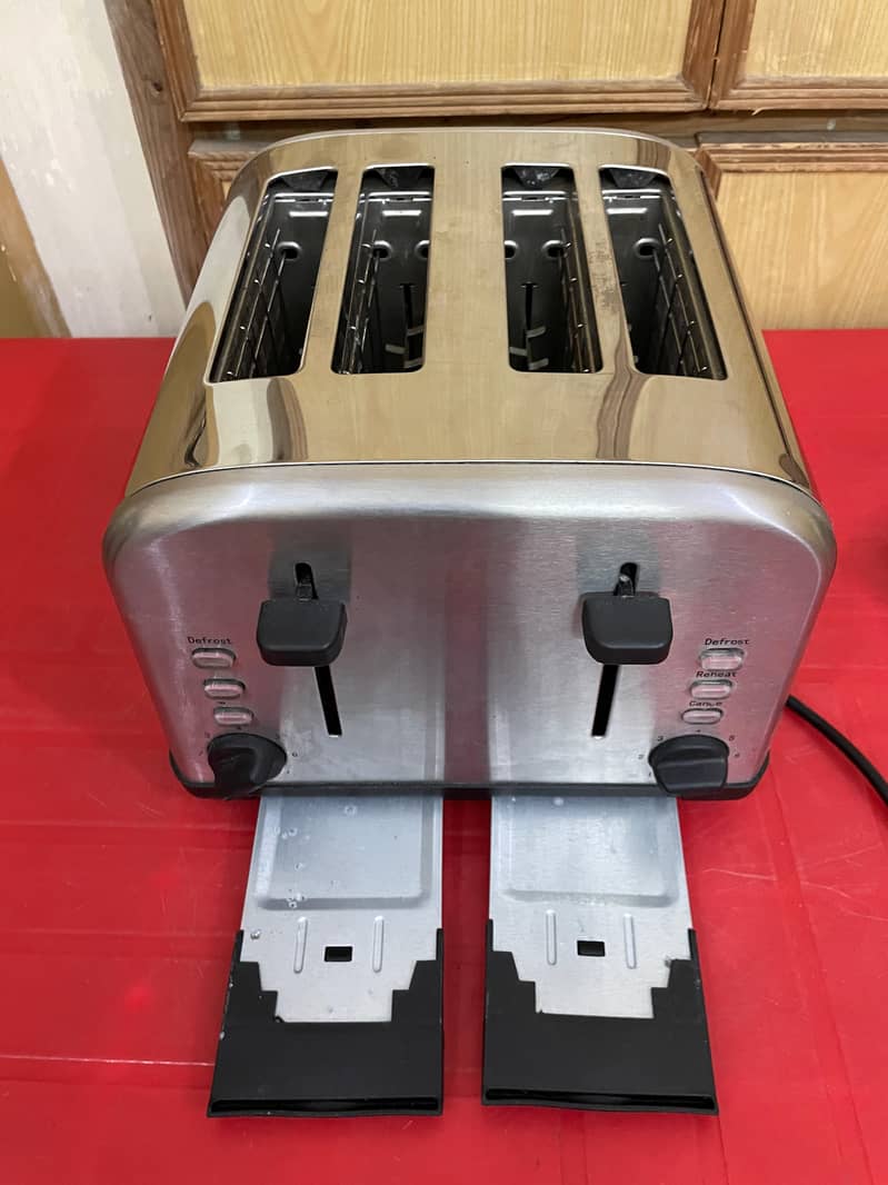 Morphy Richards 4'Slice Toaster 13