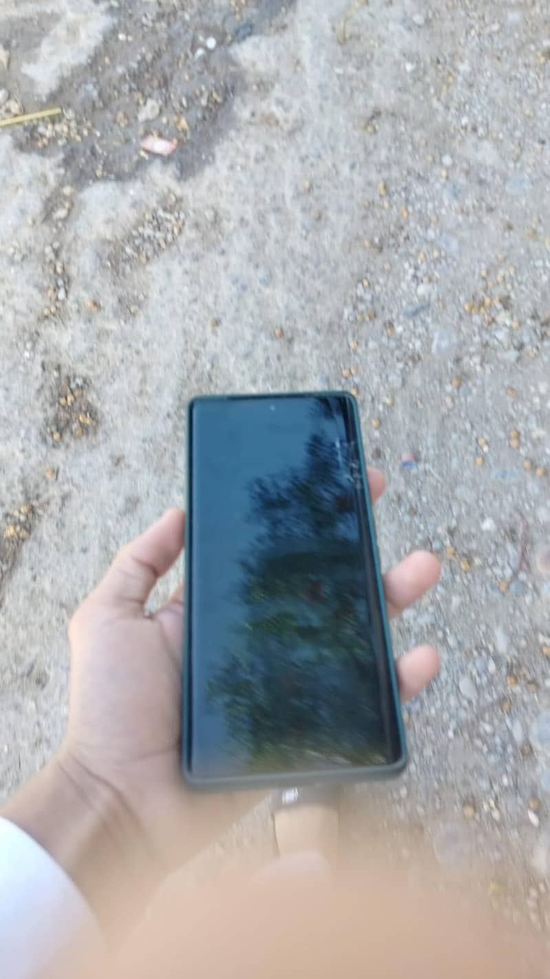 panel damage hai 1