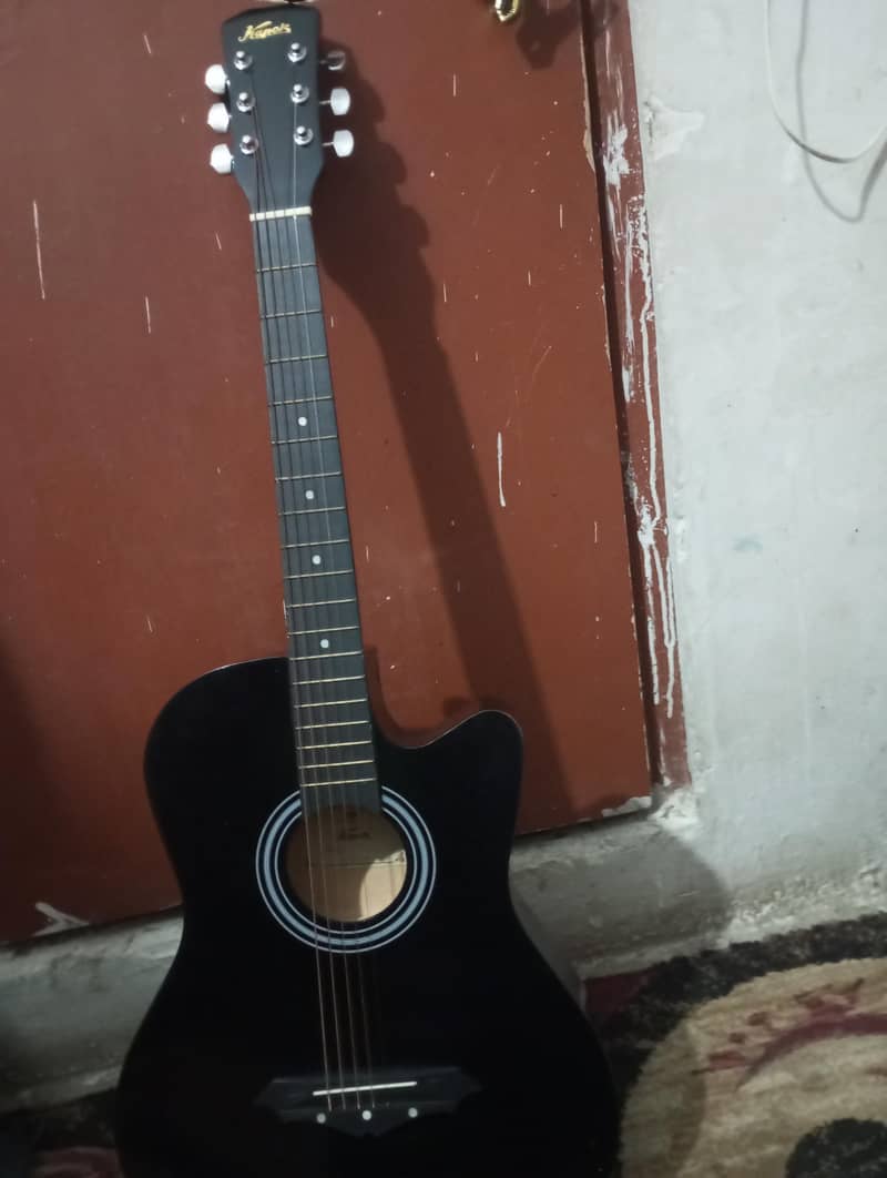 GUITAR 4