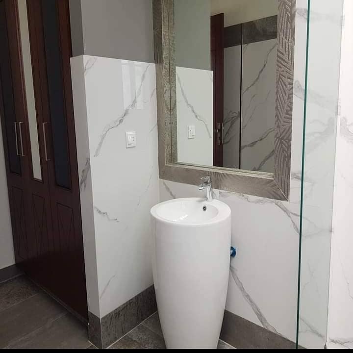Tiles fixer 18