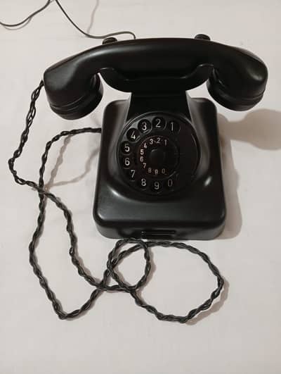 Antique classic vintage rotory black telephone set