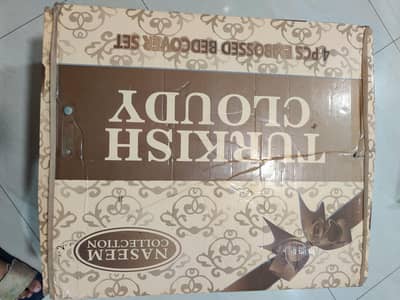 4 pieces embossed bedcover set with 2 Ply blanket gift box packing