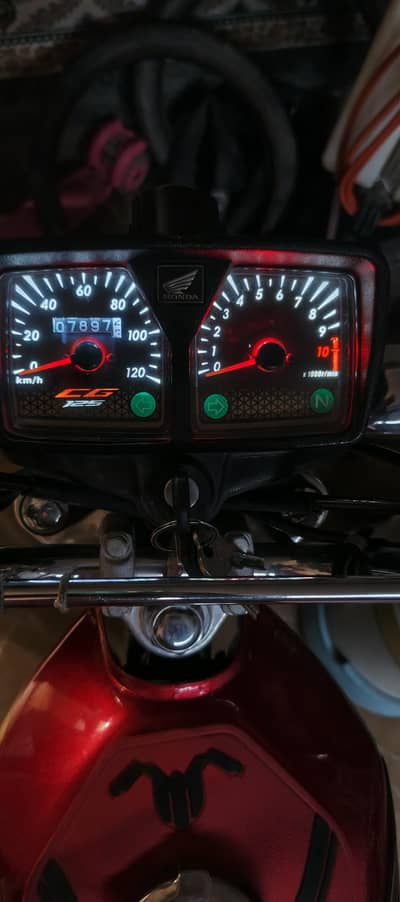 Honda 125 Special Edition Golden