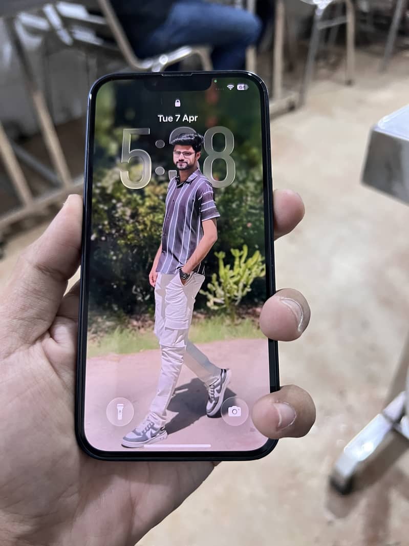 Apple iPhone 14 1