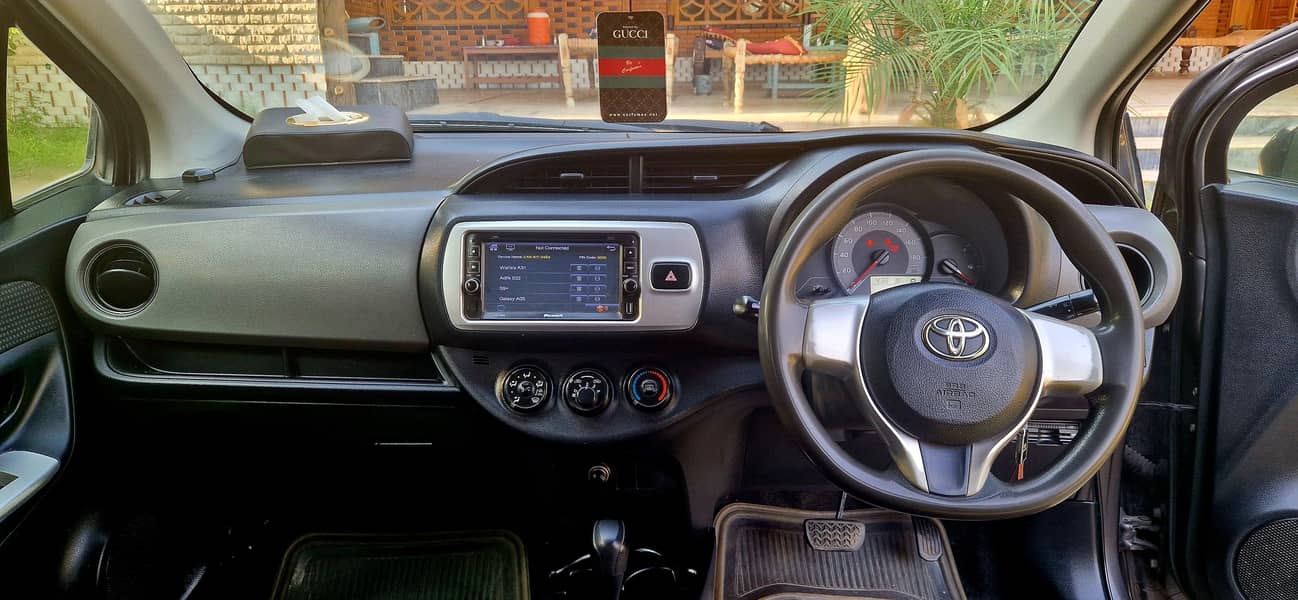 Vitz 15/18 4