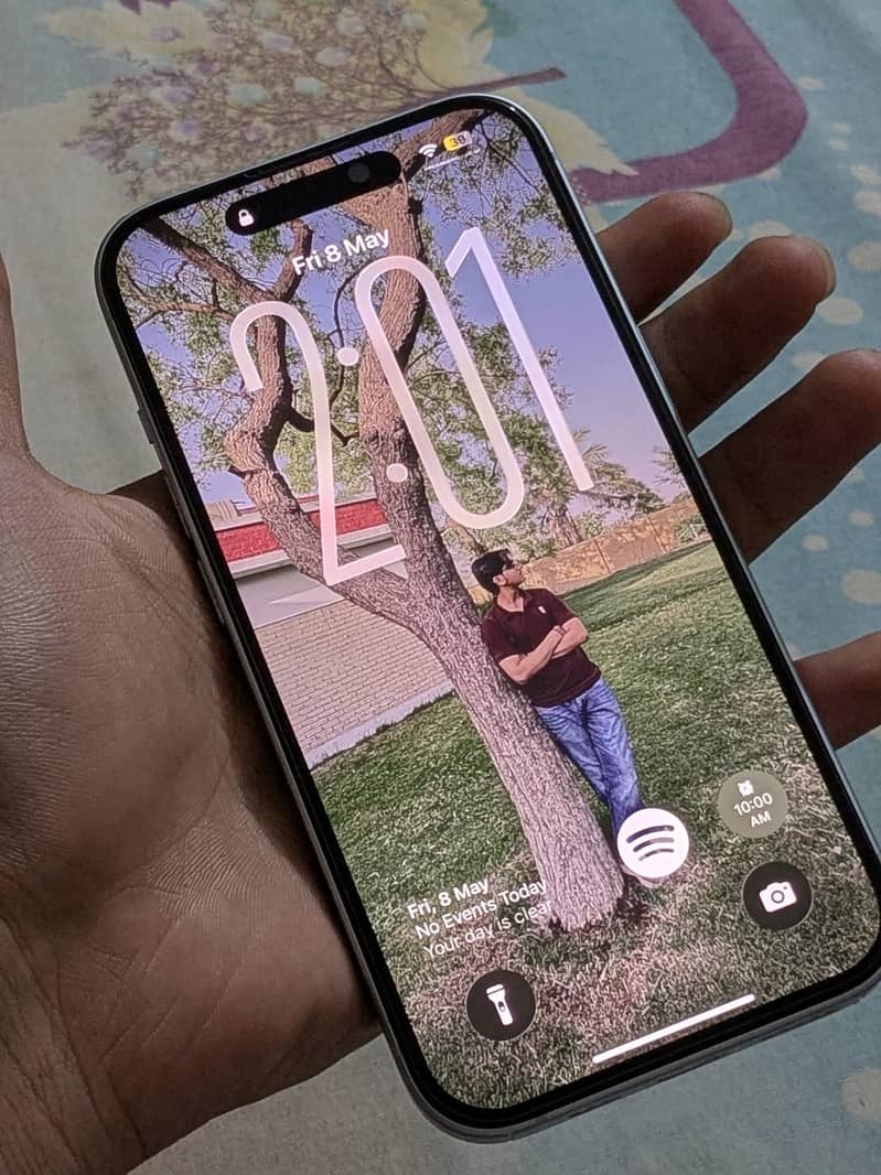 Iphone 15 4