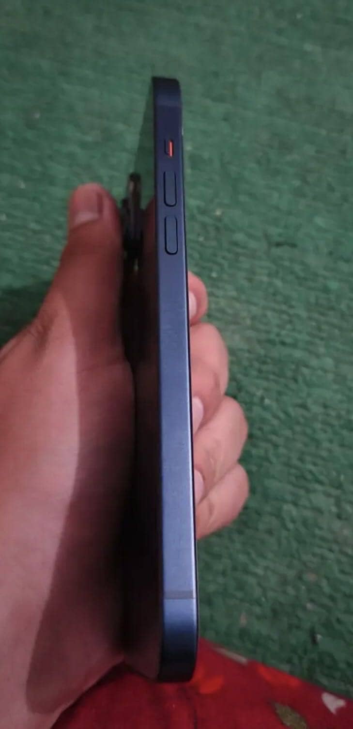 iPhone 14 sim working 5