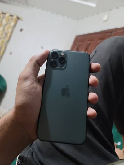 IPhone 11 256 gb non pta 70% original battery health